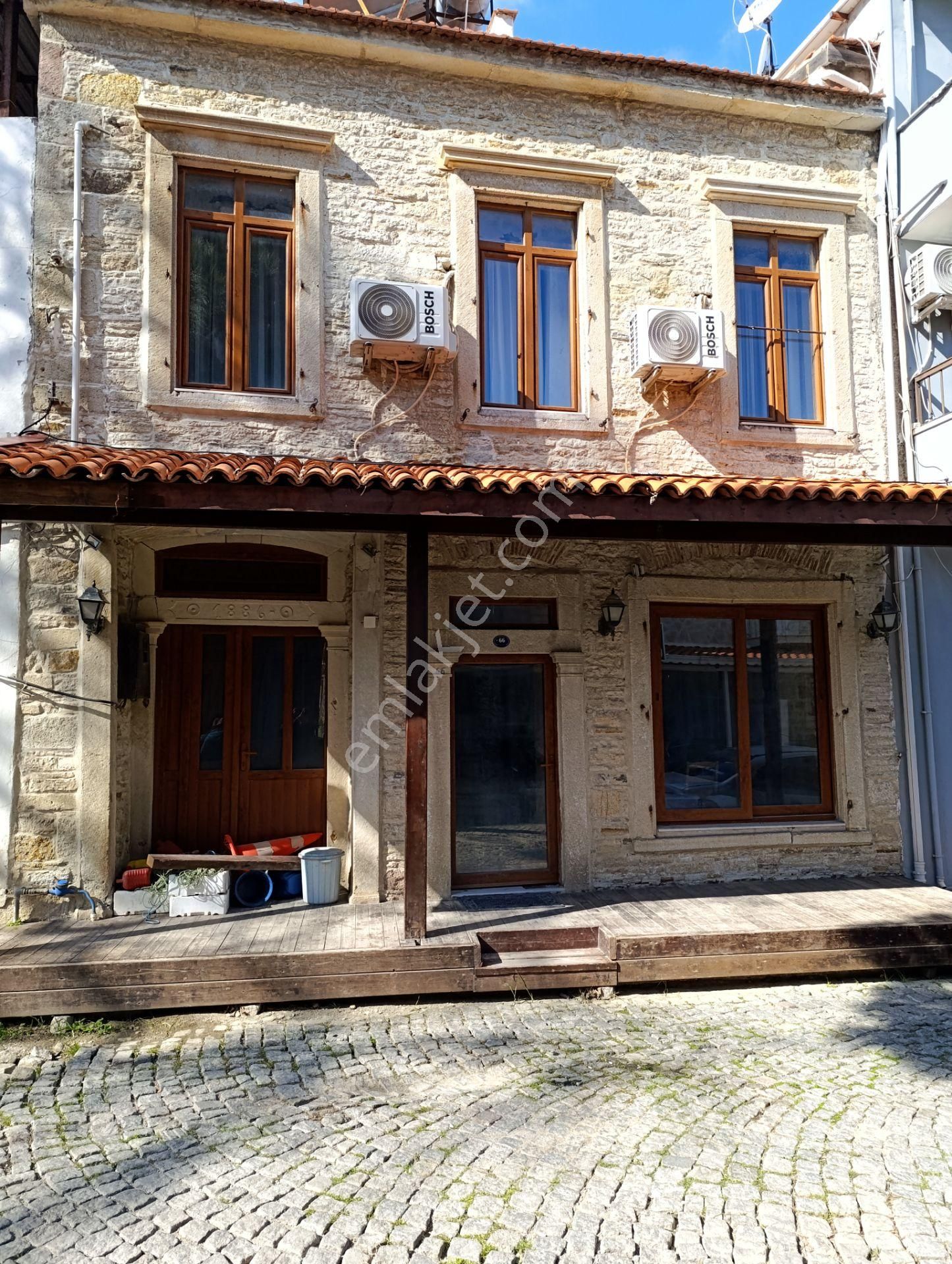 Rose Emlak'tan Satılık Şehir Merkezinde Taş Bina - Görsel 5