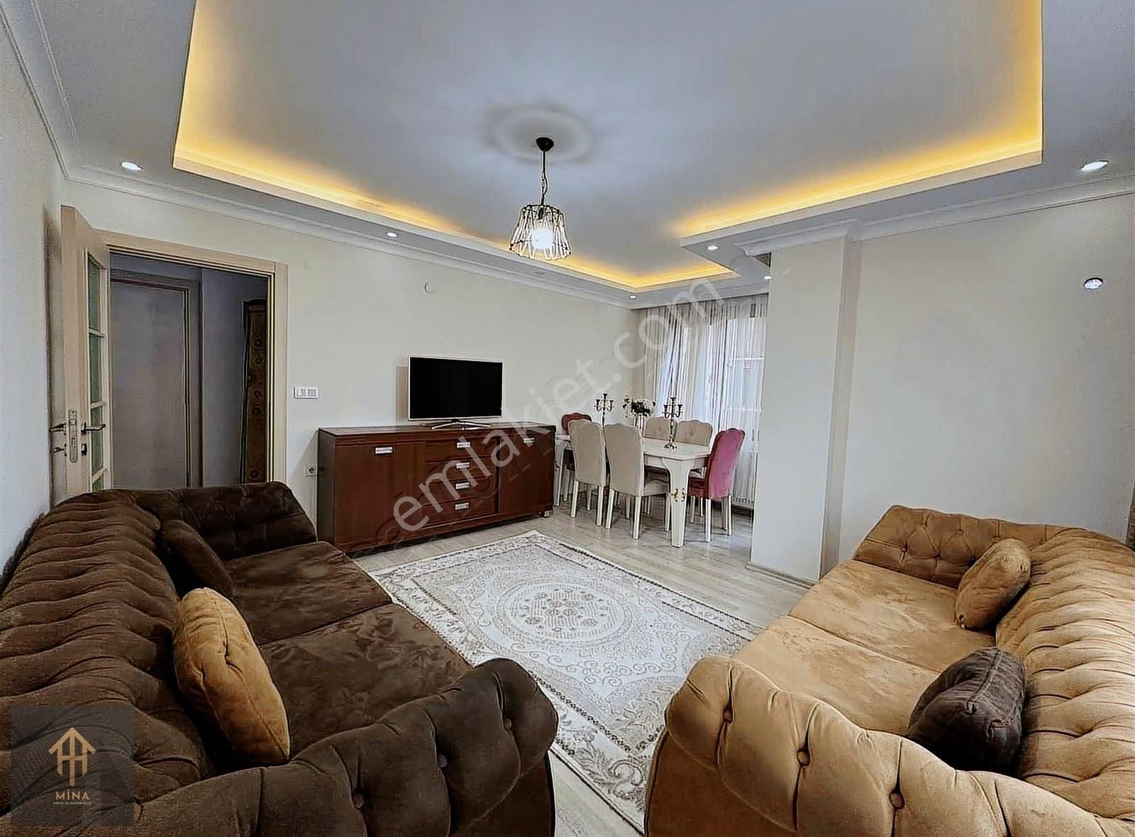 Avcılar Denizköşkler Kiralık Daire Yabancıya Uygun Metrobüse 1 Dk Mesafd Ön Cephe Ful Eşyalı Lüx2+1