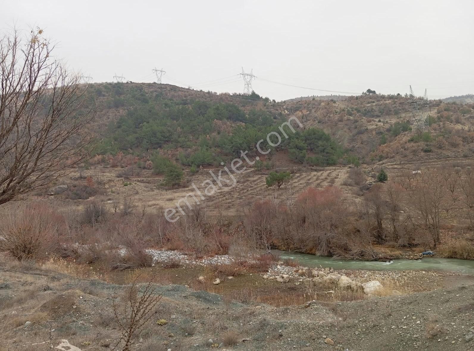 Gölbaşı Harmanlı Bld. (Cumhuriyet) Satılık Bağ & Bahçe Gölbaşı Çağlar Emlaktan Satılık Bahçe Göksu Çayı