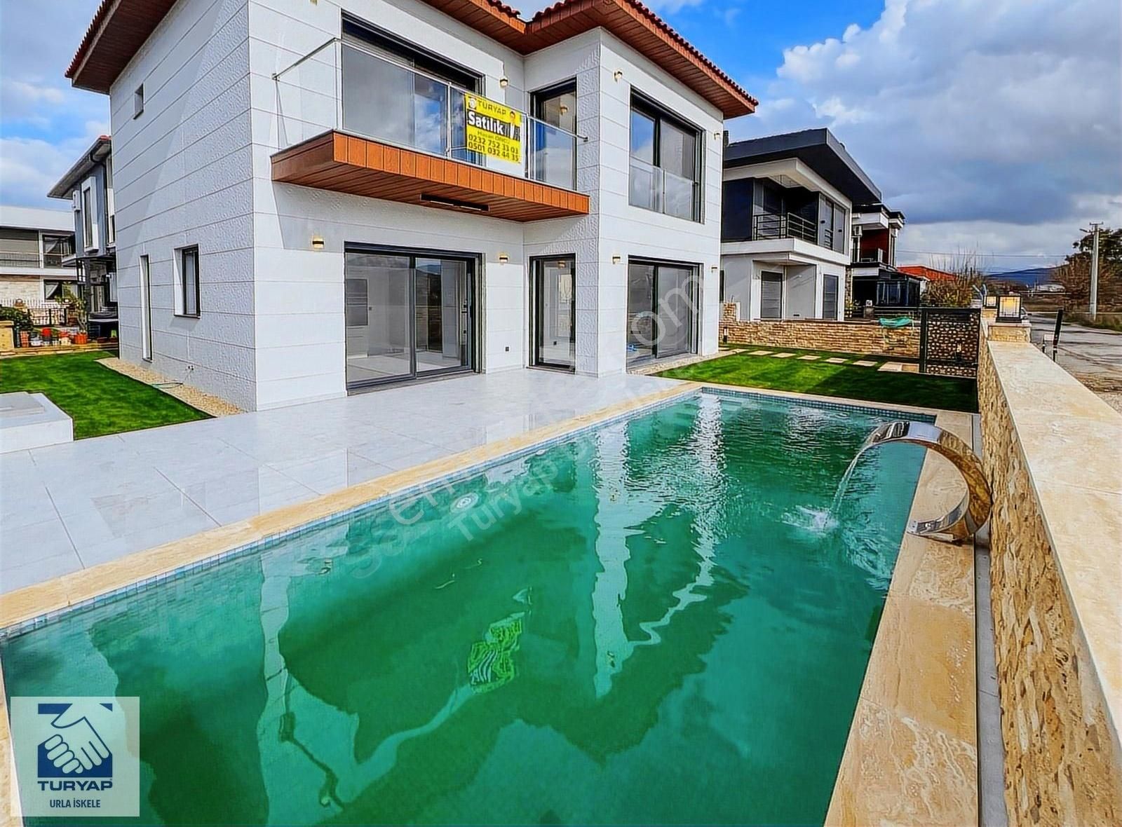 Urla Atatürk Satılık Villa Urla Satılık 3+1 Müstakil Villa