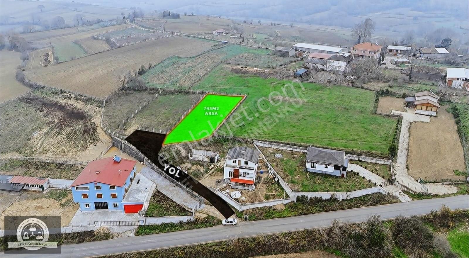 Kaynarca Kertil Satılık Konut İmarlı Kaynarca Kertil'de 745m² Asfalt Yola Cephe İmarlı Arsa