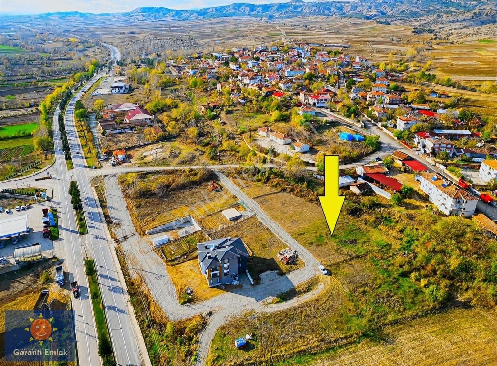 Taşköprü Ağcıkişi Satılık Konut İmarlı Garanti Emlak'tan / Taşköprüde / 3 Kat İmarlı / Manzaralı Arsa.