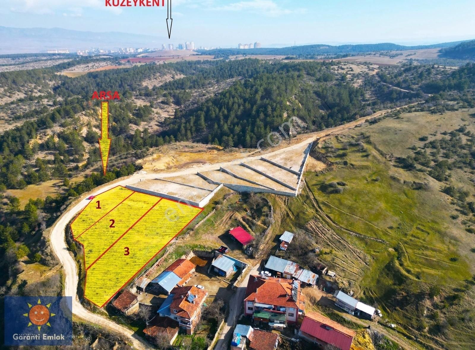 Kastamonu Merkez Taşlık Köyü (Merkez) Satılık Villa İmarlı Garanti Emlaktan Merkeze 5 Km İmarlı Arsalar