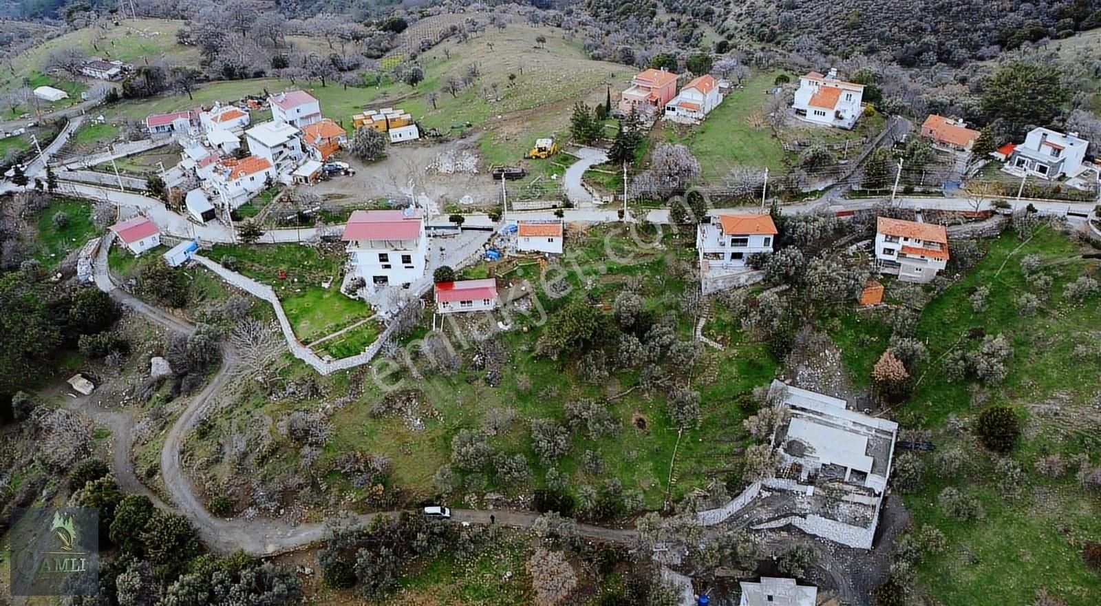 Seferihisar Gödence Satılık Villa İmarlı Çamlı Gayrimenkulden Gödence İmarlı Arsa