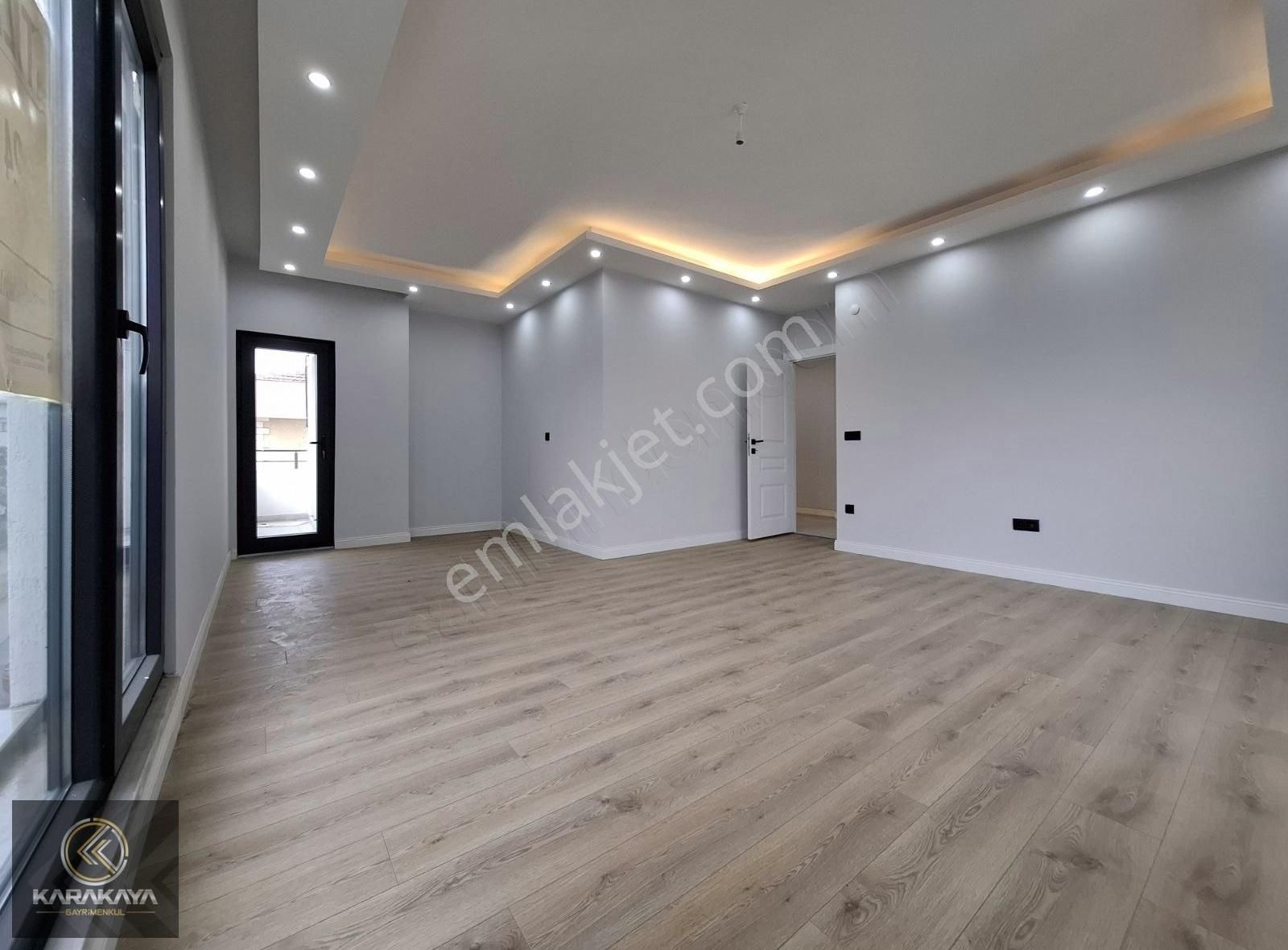 Darıca Bağlarbaşı Satılık Daire Çift Giriş Çift Banyolu 4+1 180 M² Süper Lüx Dubleks