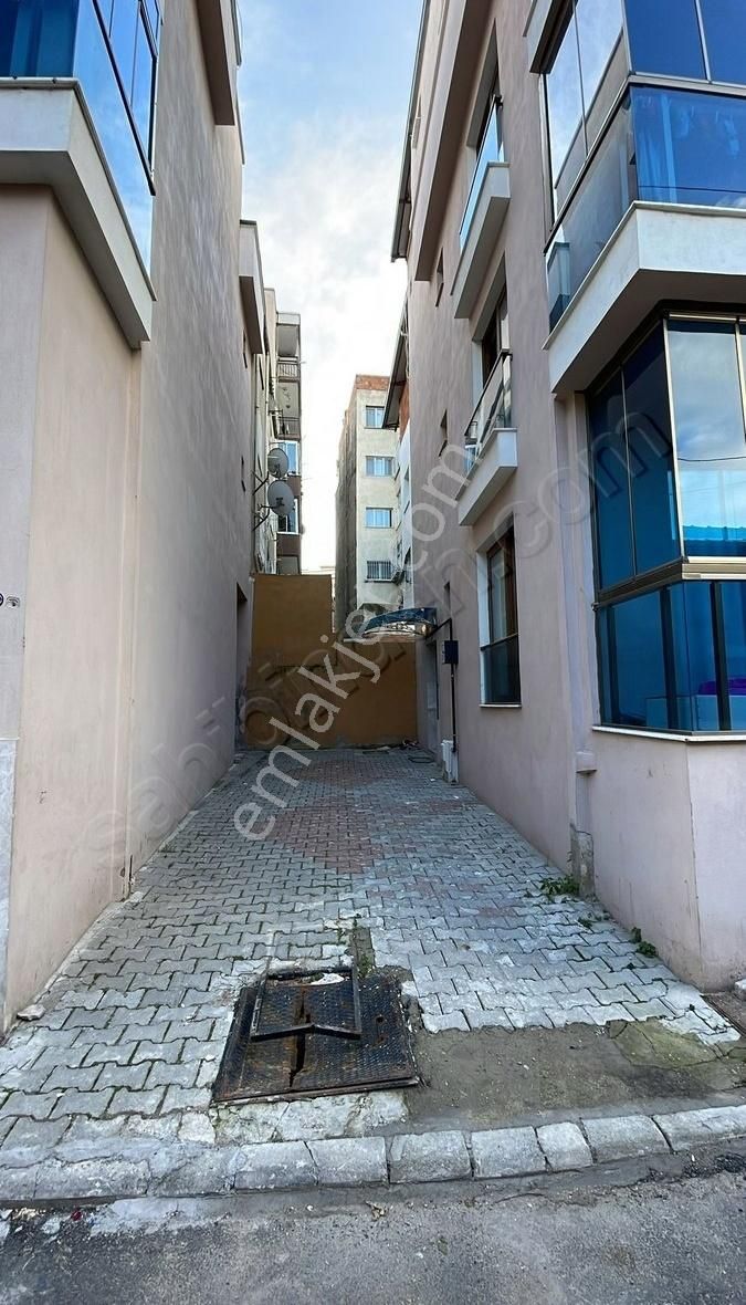 Kocatepe Mahallesi 6 Yaşında Yreni Bakımlı Daire Otoparklı - Görsel 13