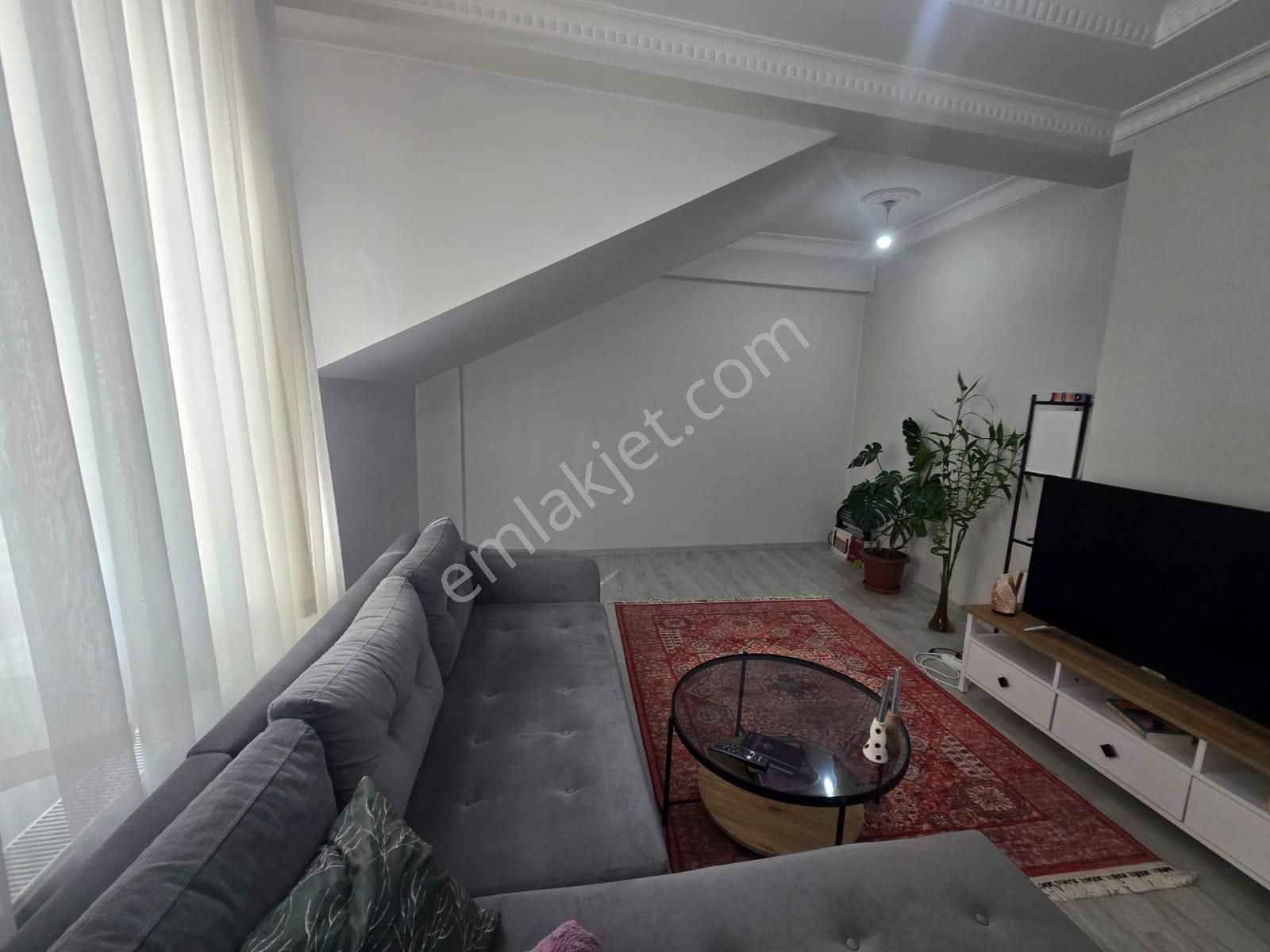 Başakşehir Altınşehir Kiralık Daire Başakşehir Altınşehir Mahallesinde 2+1 Yüksek Bahçekat Daire