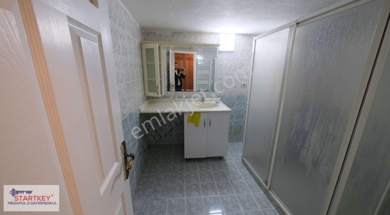 Balçova Eğitim Kiralık Daire Eğitim Mahallesinde Kiralık 2+1 Geniş Daire