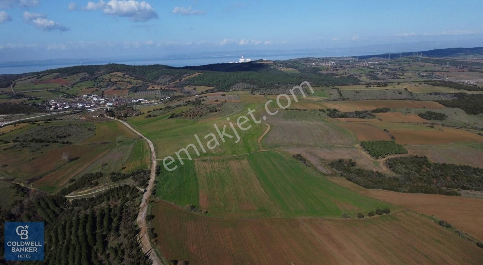 Biga Ayıtdere Köyü Satılık Tarla Çanakkale Biga Organize Sanayi Ve Göl Manzaralı Fırsat Arazi