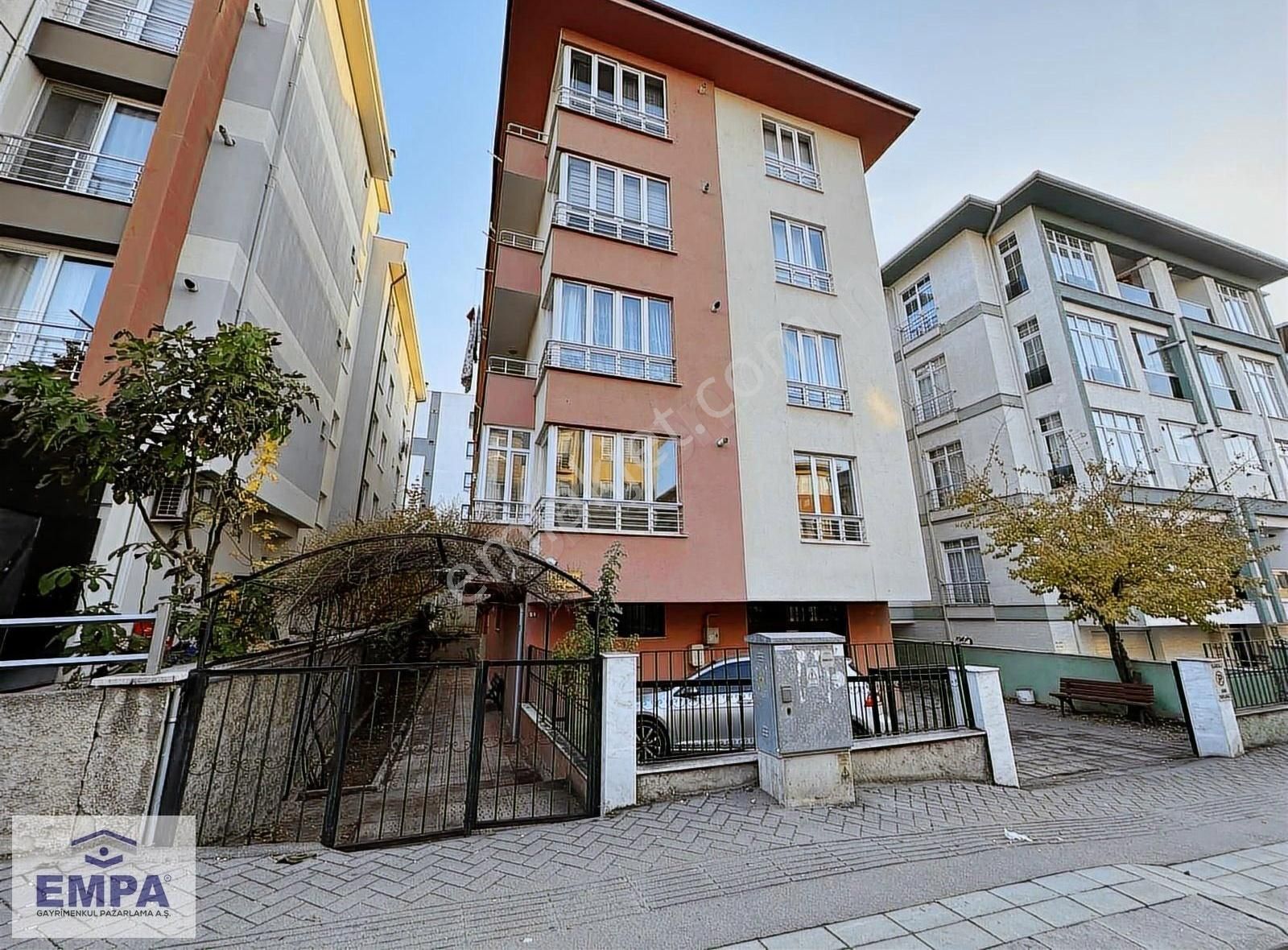 Odunpazarı Göztepe Kiralık Daire Empa'dan Göztepe Mah. Dumlupınar Cad. 2+1 110m² Kiralık Daire