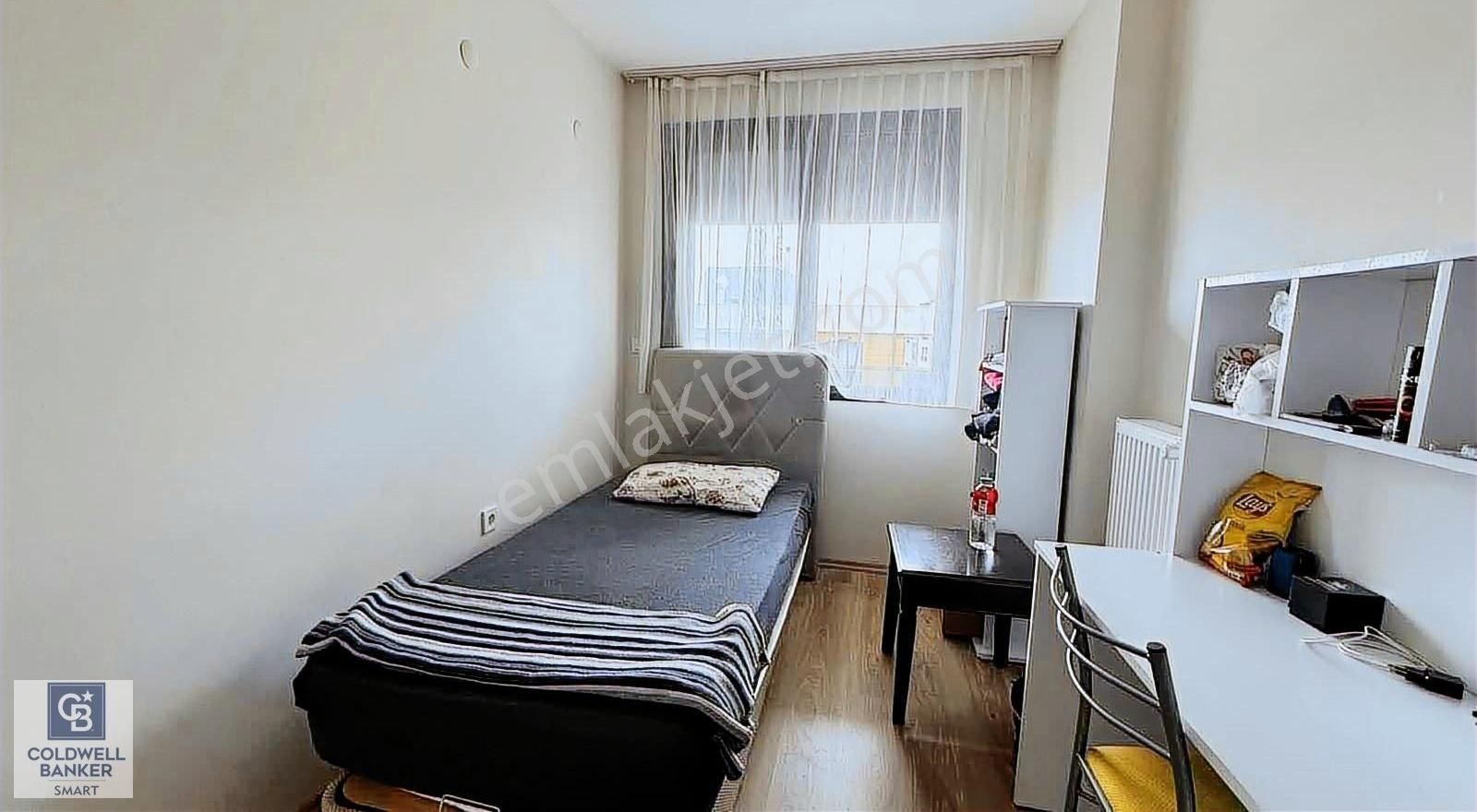 Bornova Erzene Kiralık Daire 2+1 Full Eşyalı Kiralık Daire