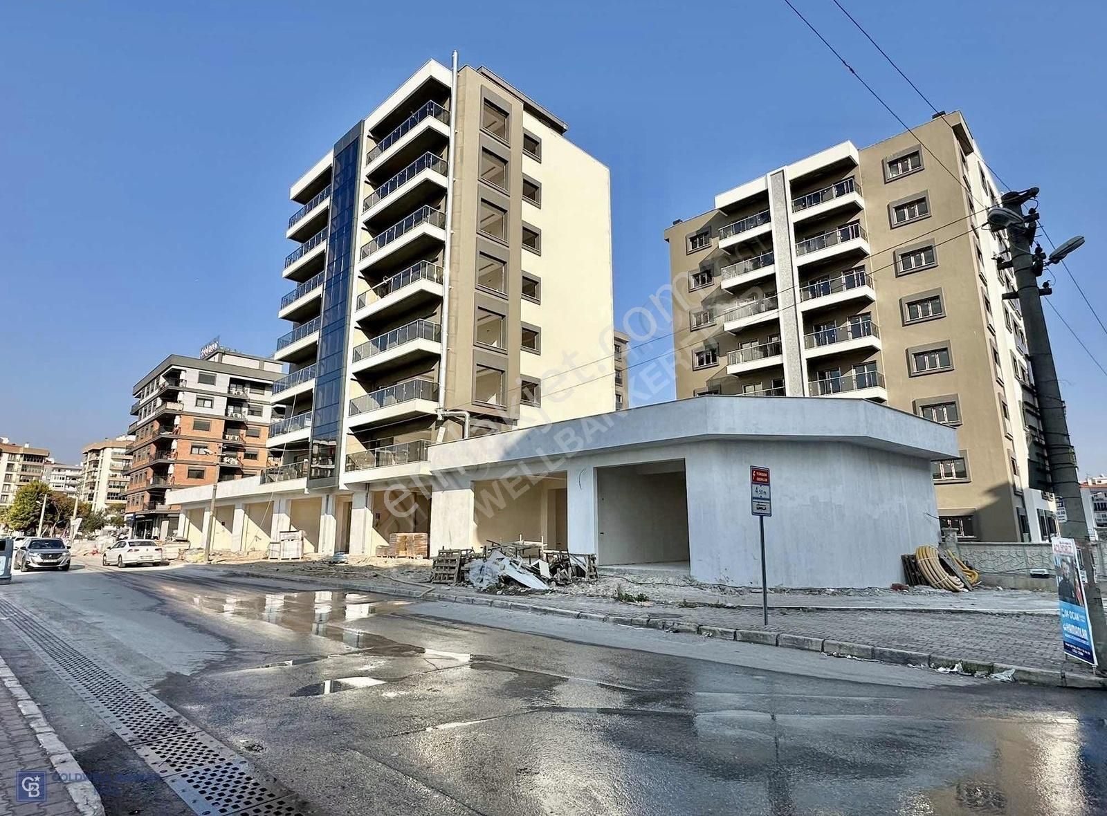 Çiğli Ataşehir Satılık Daire Best Ataşehir Projesi Havuz Cephe 2+1 Satılık Daire