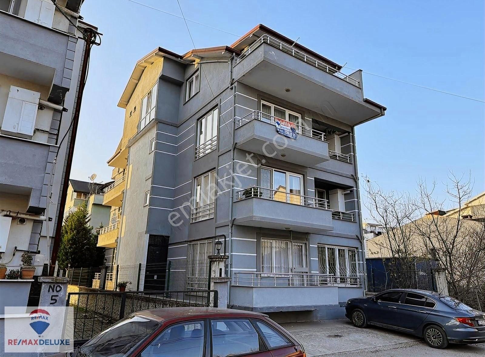 Kartepe Ataevler Satılık Daire Kartepe Ataevler'de Satılık 140 M2 Geniş 2+1 Dubleks Daire