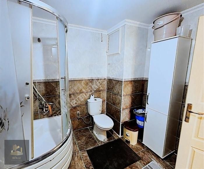 Pendik Kaynarca Kiralık Daire Bölge'den Altkaynarcada Cadde Üstü Asansörlü Yeni Binada 150 M2