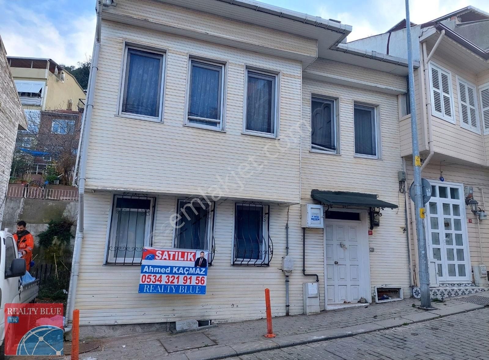 Beykoz Anadolu Kavağı Satılık Villa Beykoz Anadolu Kavağı Satılık 6+1 Triplex Villa Ahmed Kaçmaz