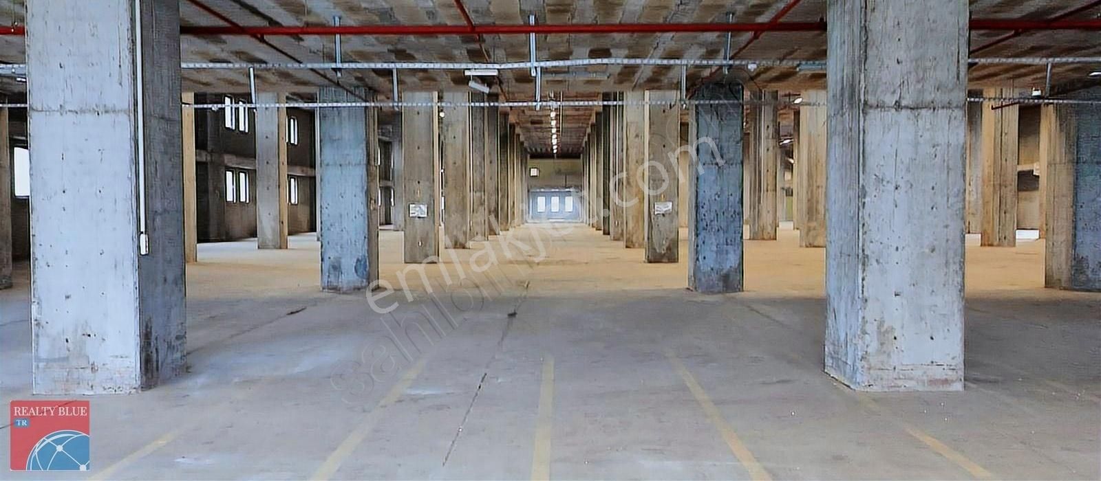 Sancaktepe Abdurrahmangazi Kiralık Depo Sancaktepe De 5000 M² Merkezi Konumda Depo