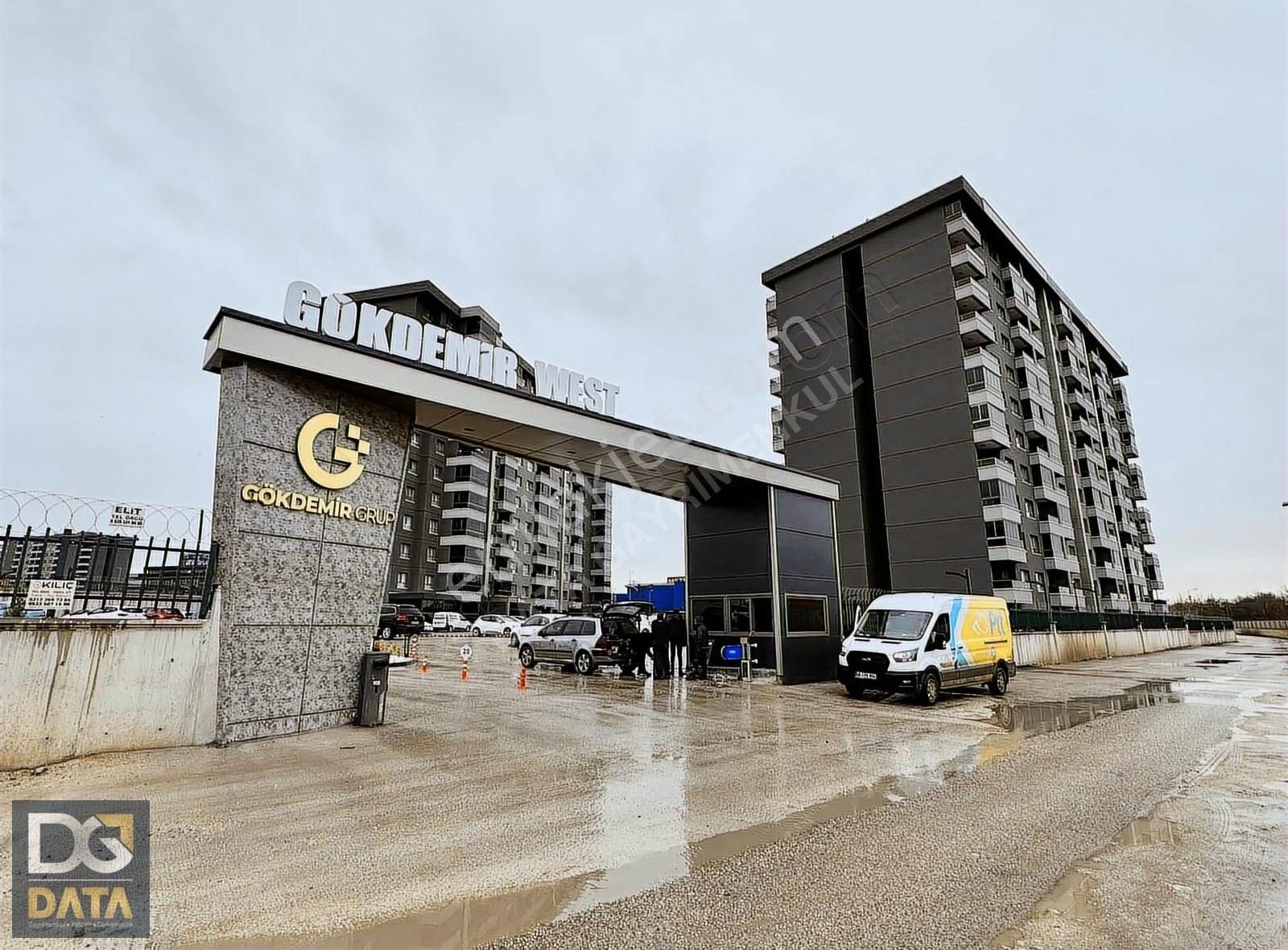 Yenimahalle Batı Sitesi Satılık Daire Data Gayrimenkul'den Gökdemir West'de Kiracısız Satılık 1+1