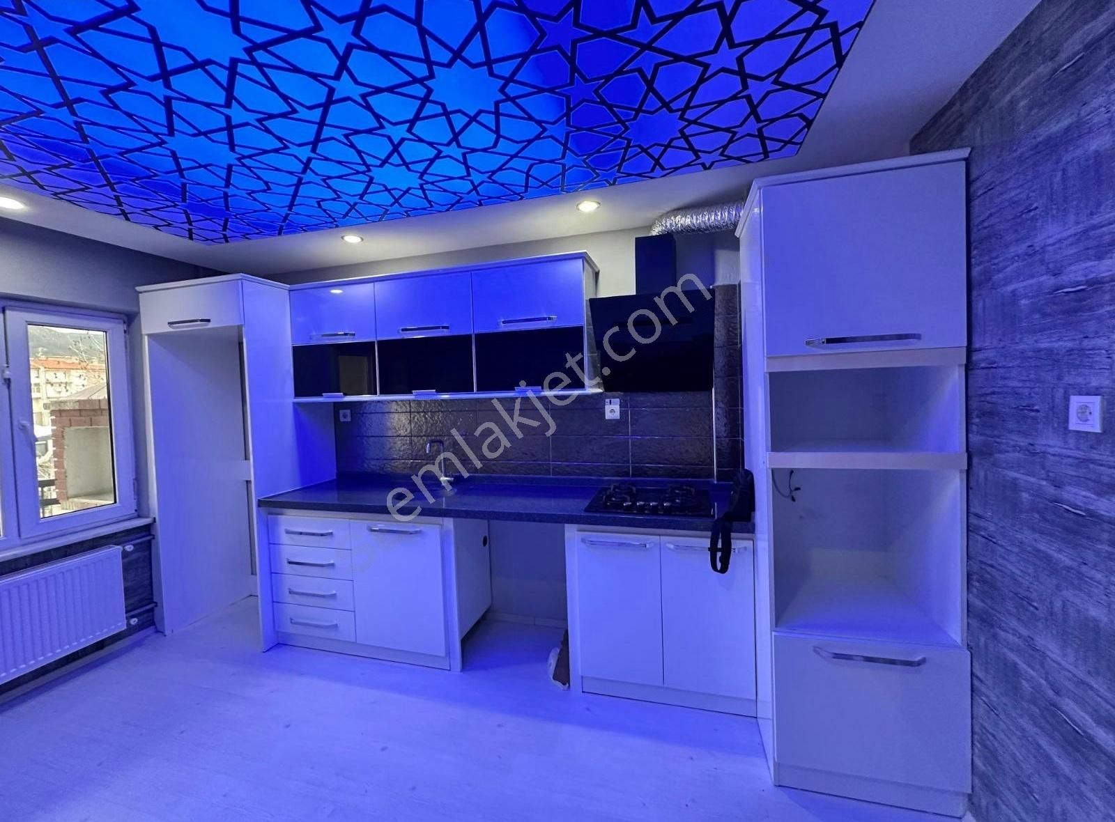 Asel'den Hilton Oteli Karşısı 3+1 Güney Cephe Nezih Daire - Görsel 5