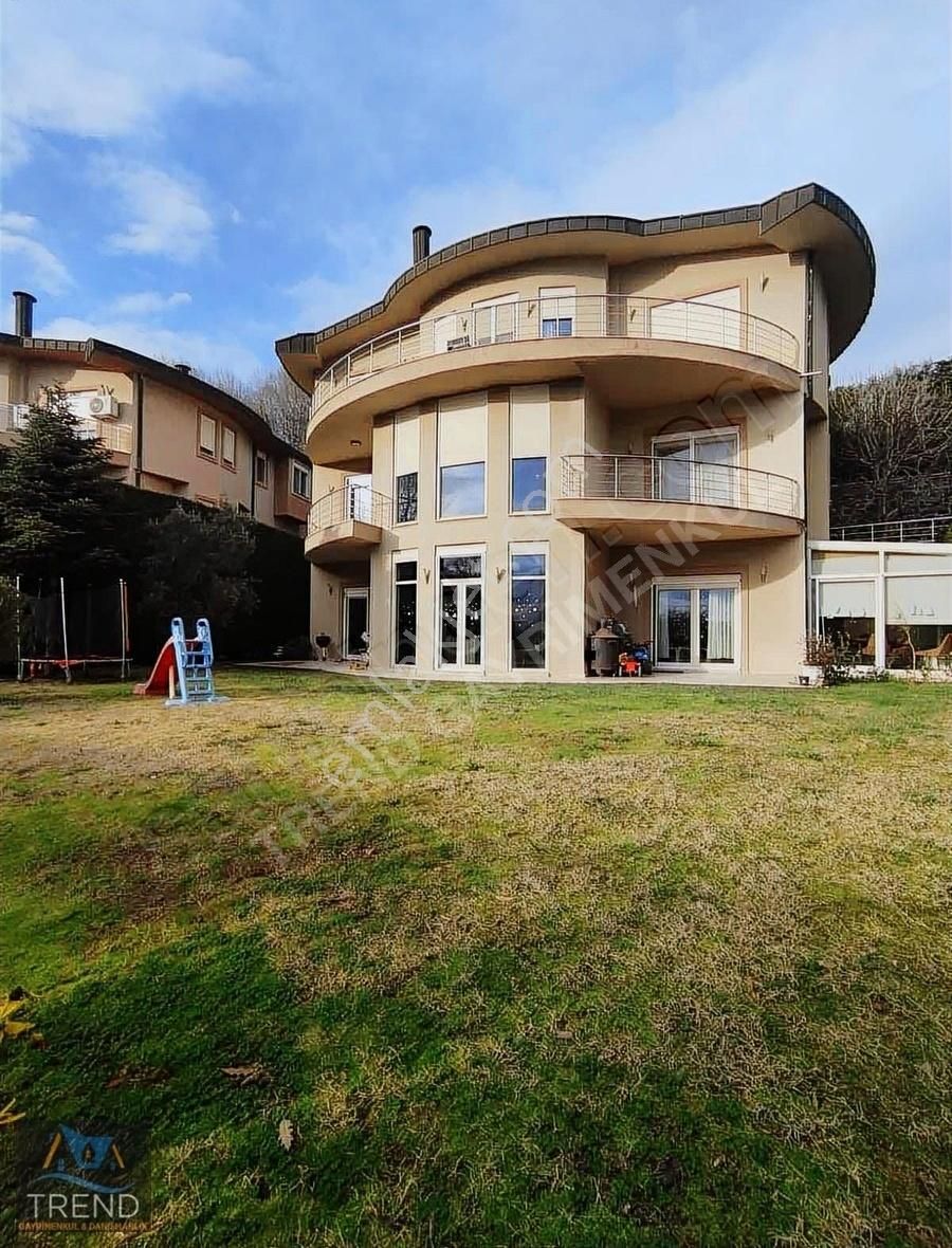 Beykoz Görele Kiralık Villa Engin Can'dan Altı Konaklarda Kiralık 3+1 200 M2 Villa Katı