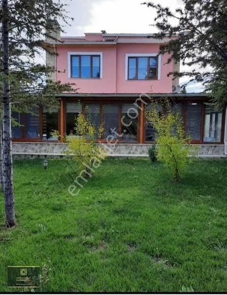 Gölbaşı Ballıkpınar Satılık Villa Doğanoğlun'dan Ballıkpınar'da Has Villaların'da 5+2 Satılıkvilla