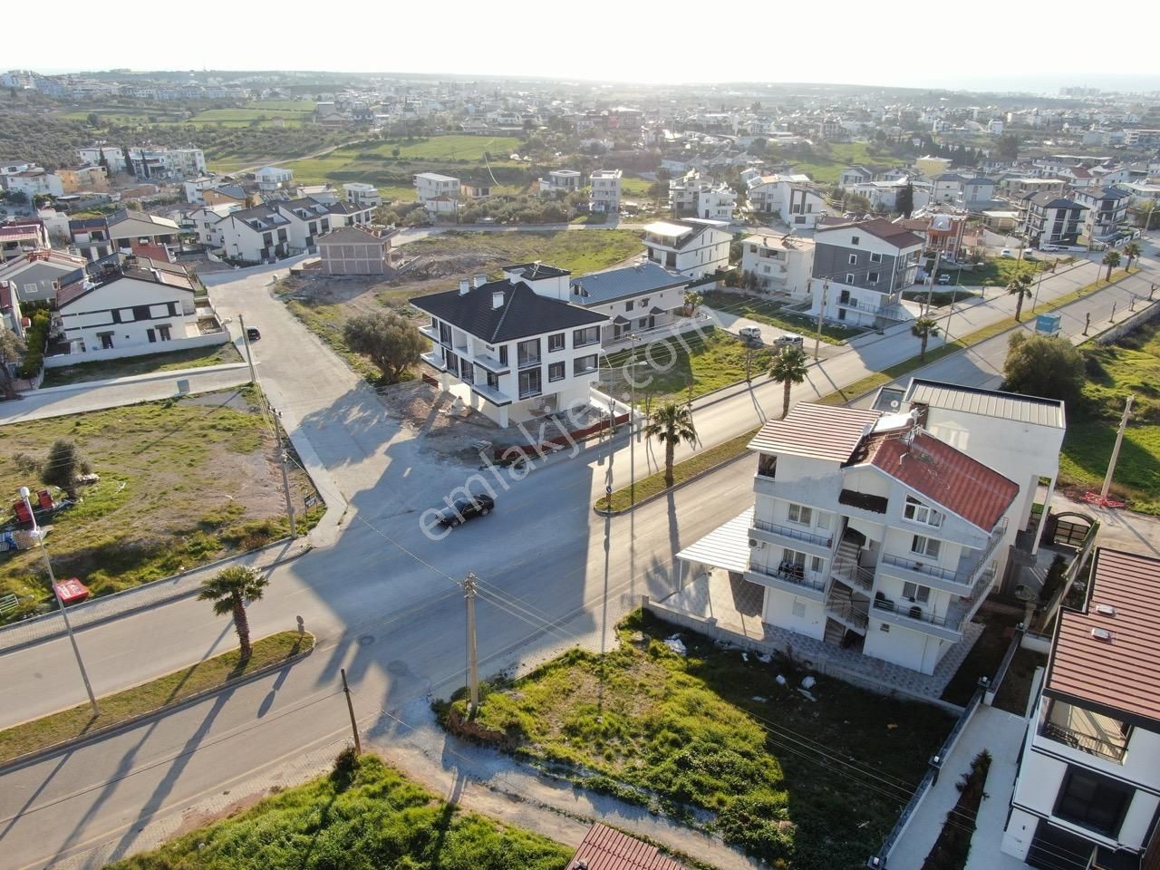 Didim İnönü Bulvarında Köşe Ticari Ve Konut İmarlı Arsa - Görsel 6