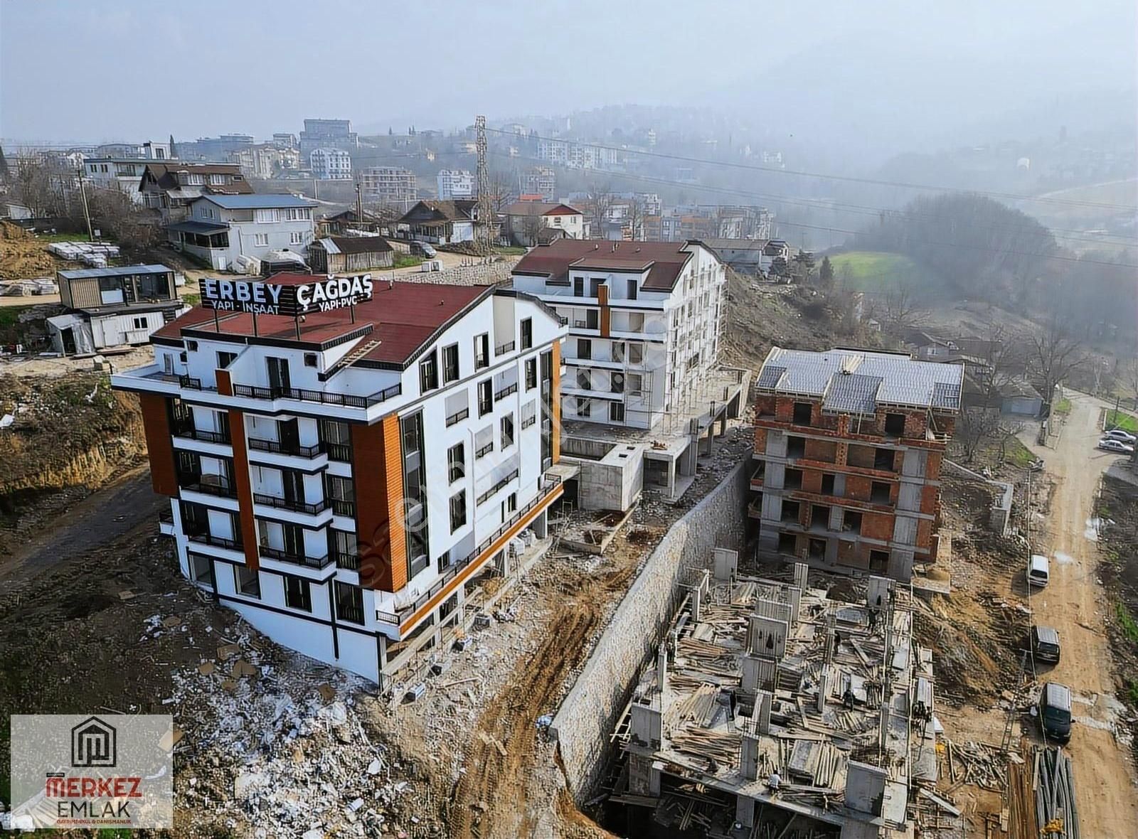 Başiskele Barbaros Satılık Daire Başiskele Barbaros Mah'de Seyr-i Vadi Projesi Satılık Daire