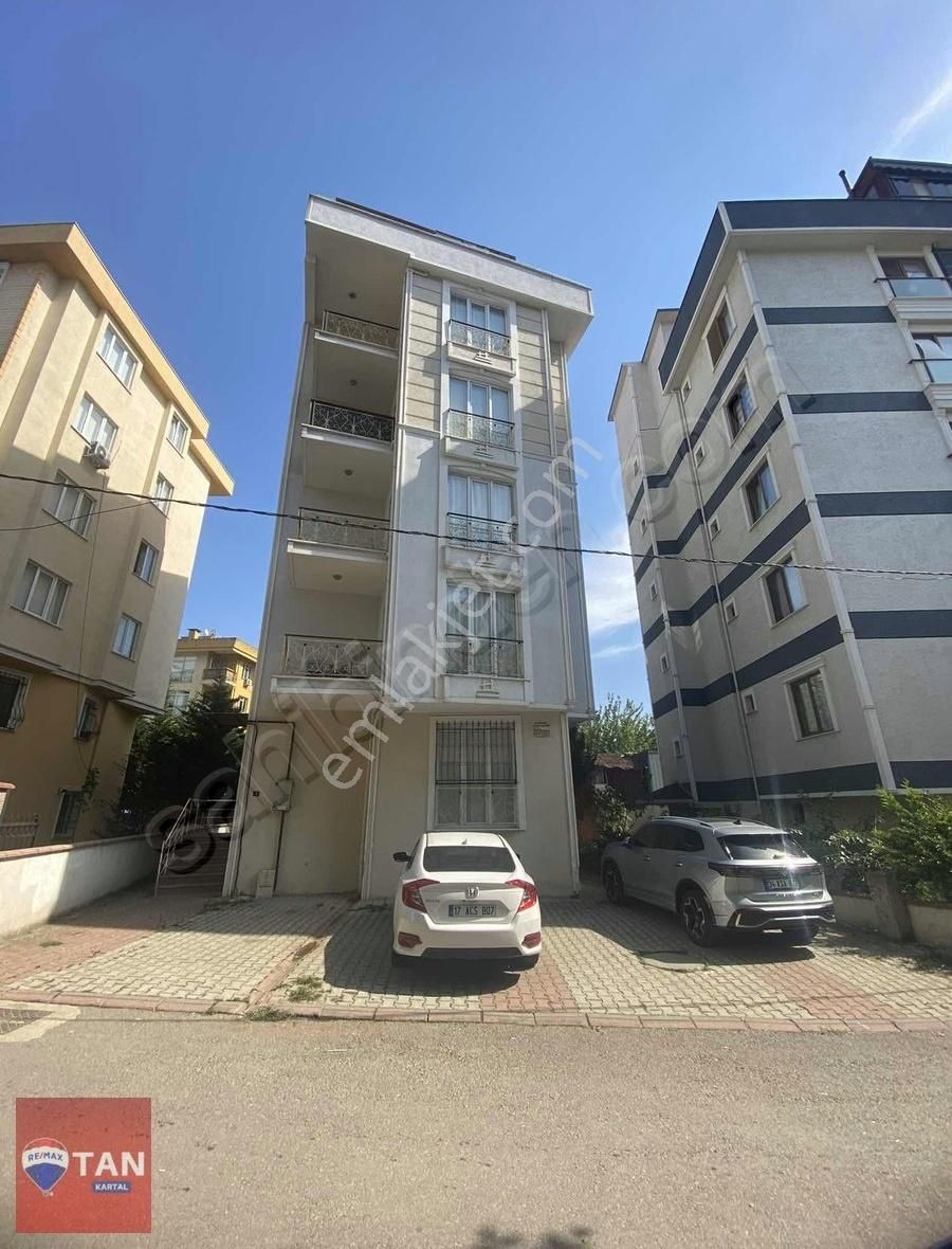 Kartal Cumhuriyet Satılık Daire Re/max Tan Kartal Cumhuriyet Mah 4+1dublex Satılık Daire