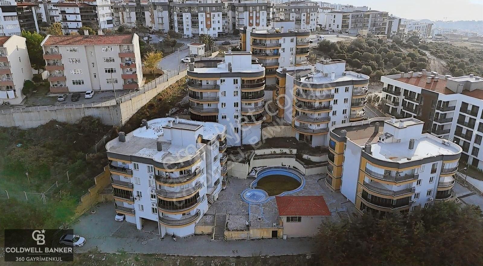 Kuşadası Değirmendere Satılık Daire Kuşadası Deniz Manzaralı 3+1 160 M2 Satılık Yeni Tadilatlı Daire