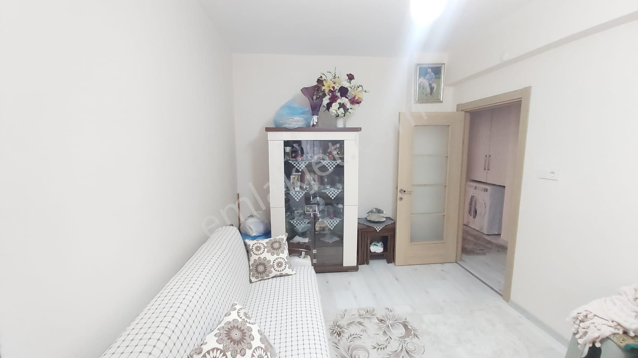 Kartal Soğanlık'ta 3+1 Salon 120 M² Temiz Masrafsız Daire - Görsel 8