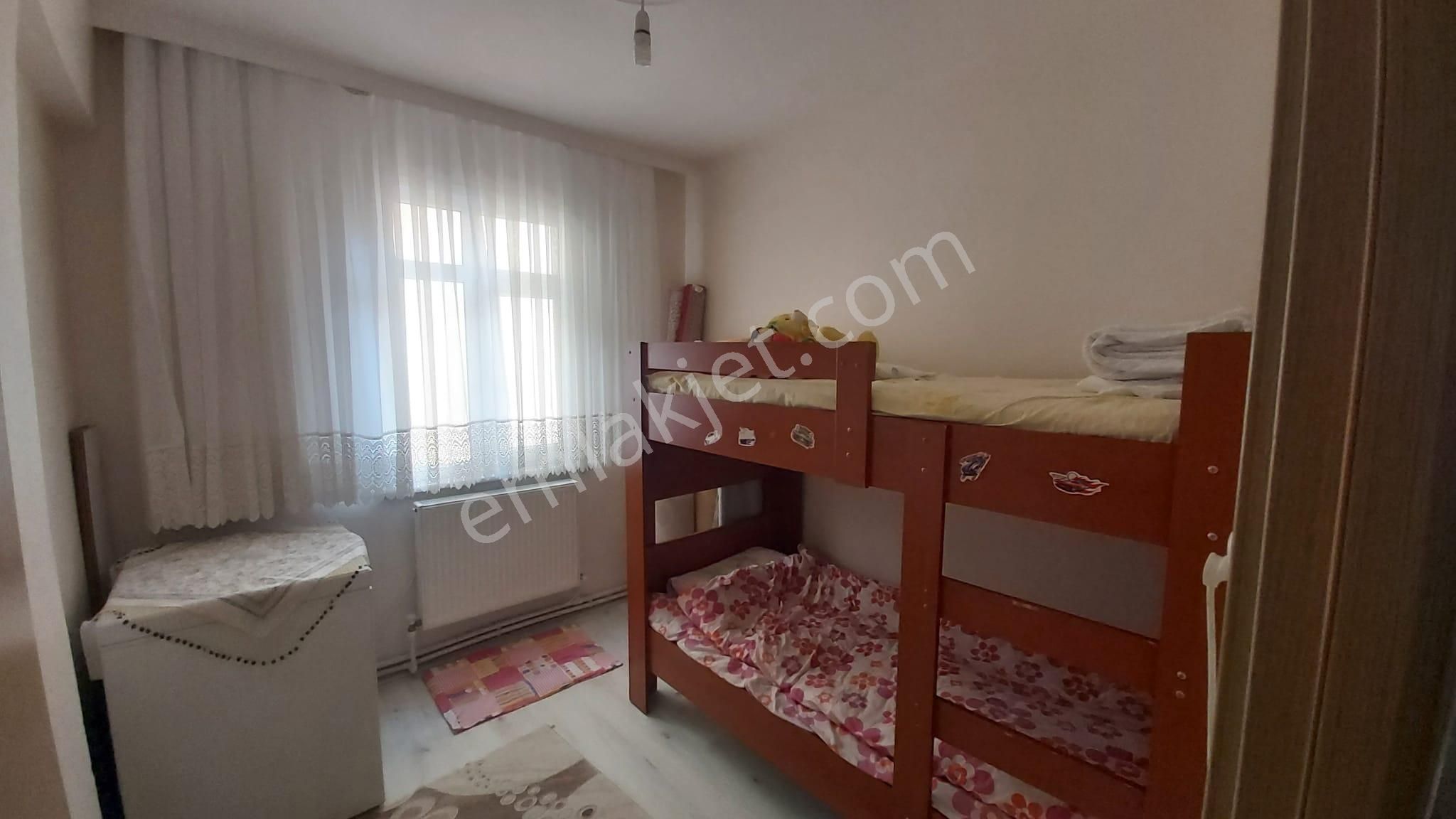 Kartal Soğanlık'ta 3+1 Salon 120 M² Temiz Masrafsız Daire - Görsel 14