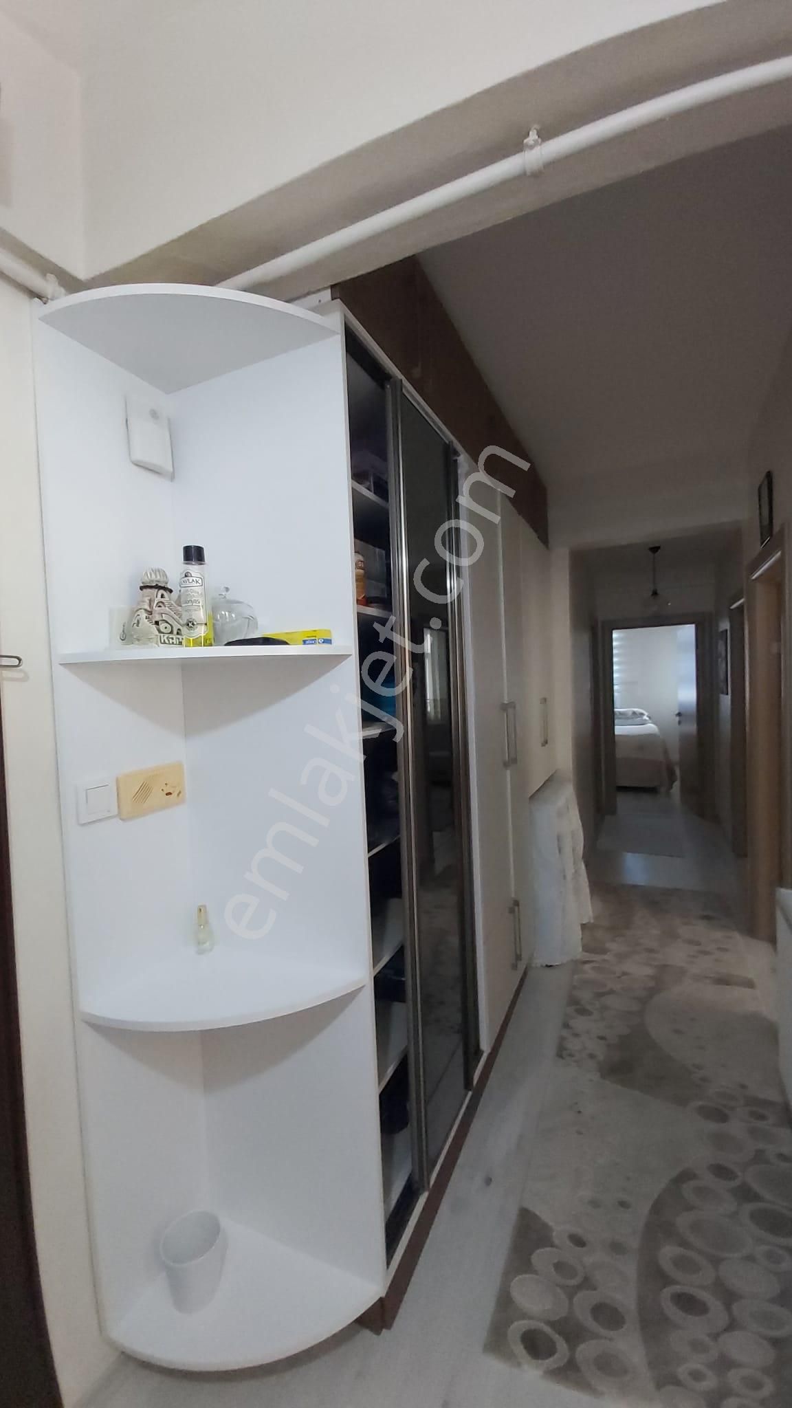 Kartal Soğanlık'ta 3+1 Salon 120 M² Temiz Masrafsız Daire - Görsel 17