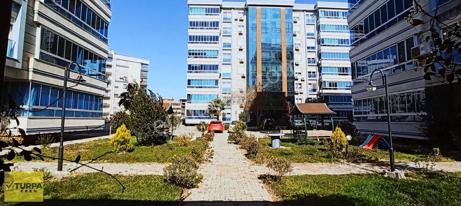 Torbalı Torbalı Satılık Daire Turpa Eren Den Satılık Havuzlu Site İçi Daire