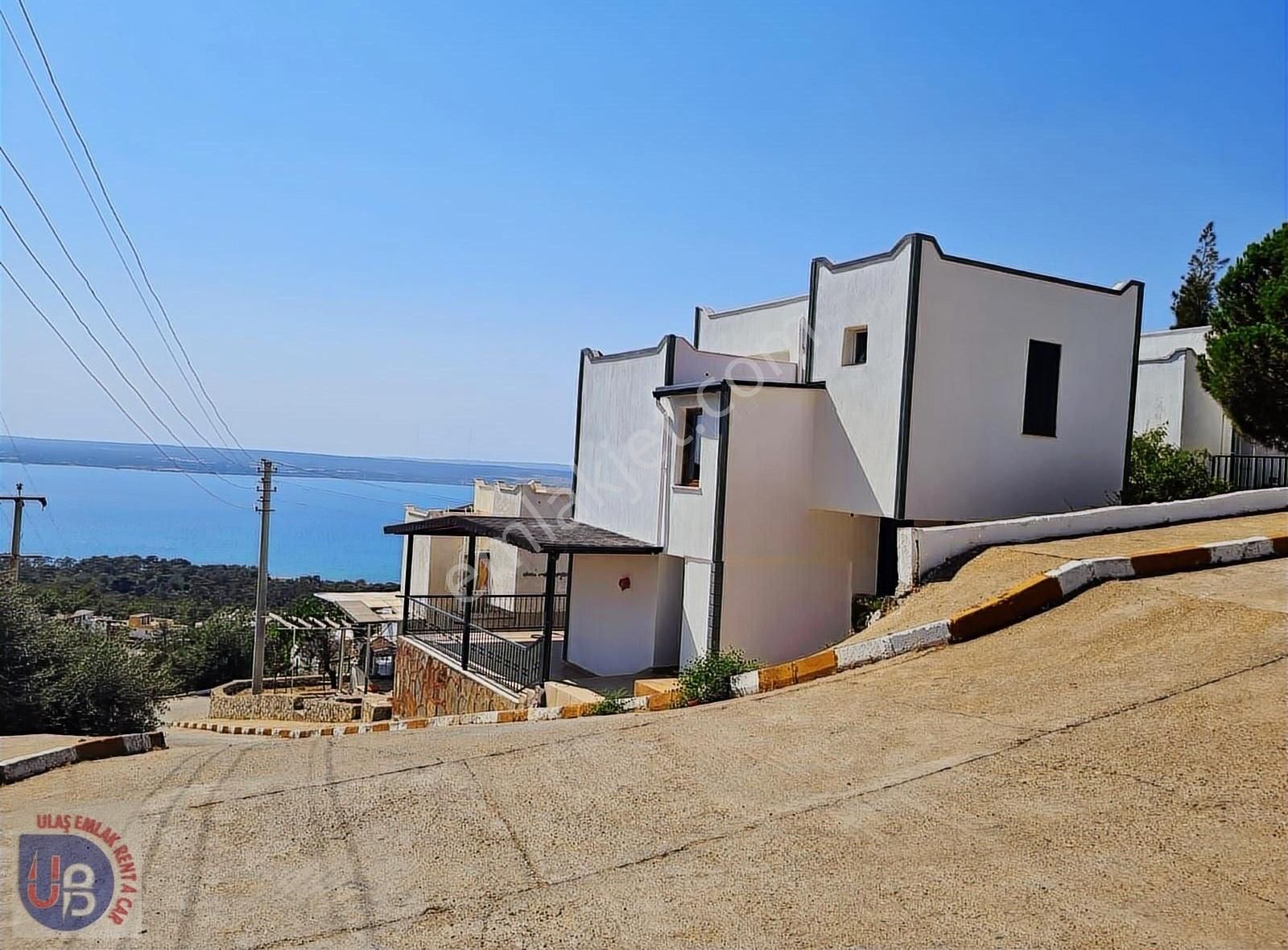 Didim Akbük'te Panoramik Deniz Manzaralı Villa - Görsel 13