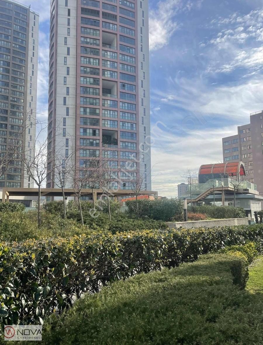 Ataşehir Küçükbakkalköy Satılık Daire Nova Ataşehir Brandium Residence Full Deniz Mzn.boş Boyalı 1+1