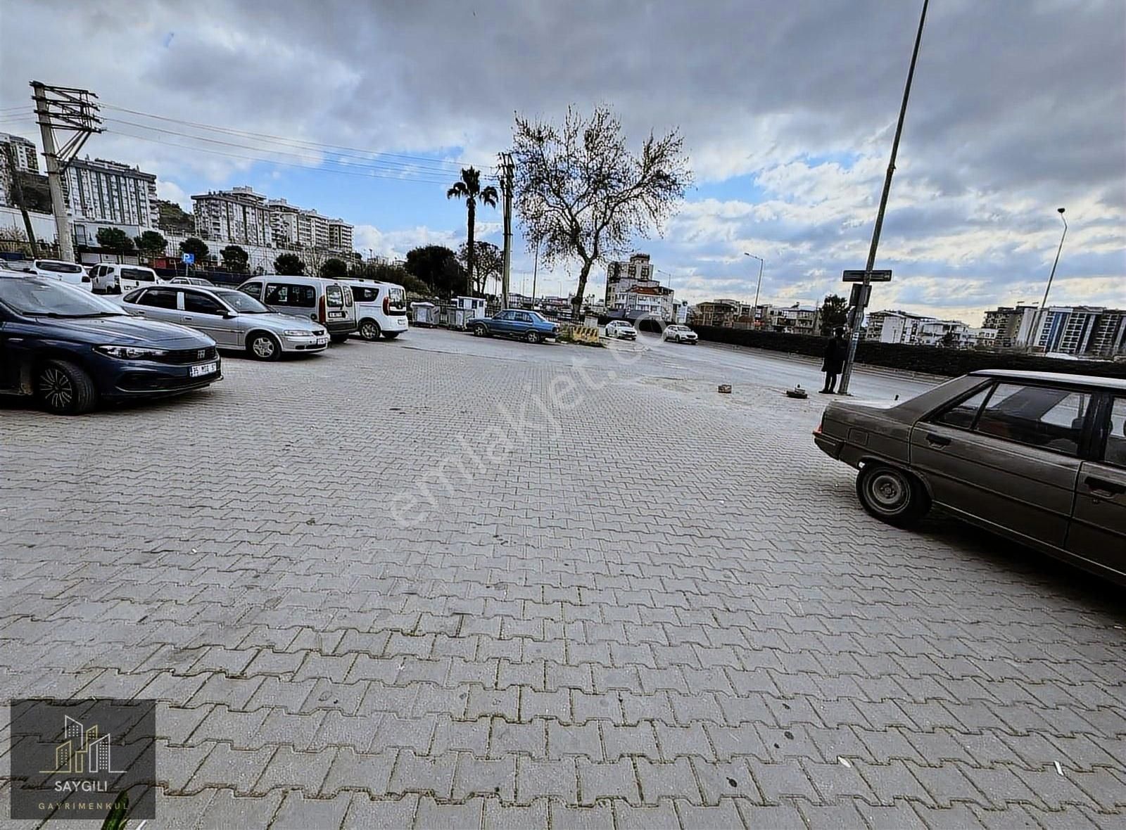 Çiğli Balatçık Kiralık Daire Anadolu Caddesi Üzerinde 1+1 Klimalı Ve Doğalgazlı Arakat Daire