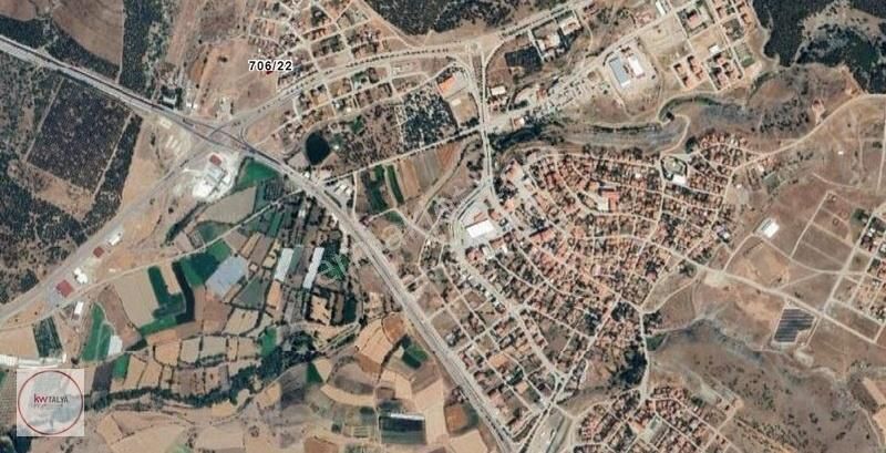 Çavdır Menevşelik Satılık Konut İmarlı Burdur Çavdır Menevşelik'te Satılık Konut İmarlı 446 M2 Arsa