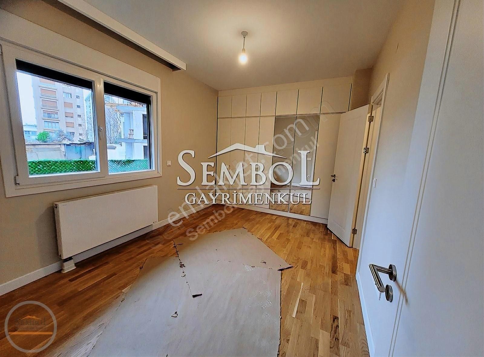 Caddebostan Sahilde Bahçe Kullanımlı Sıfır Oturuma Hazır 3+1 - Görsel 3