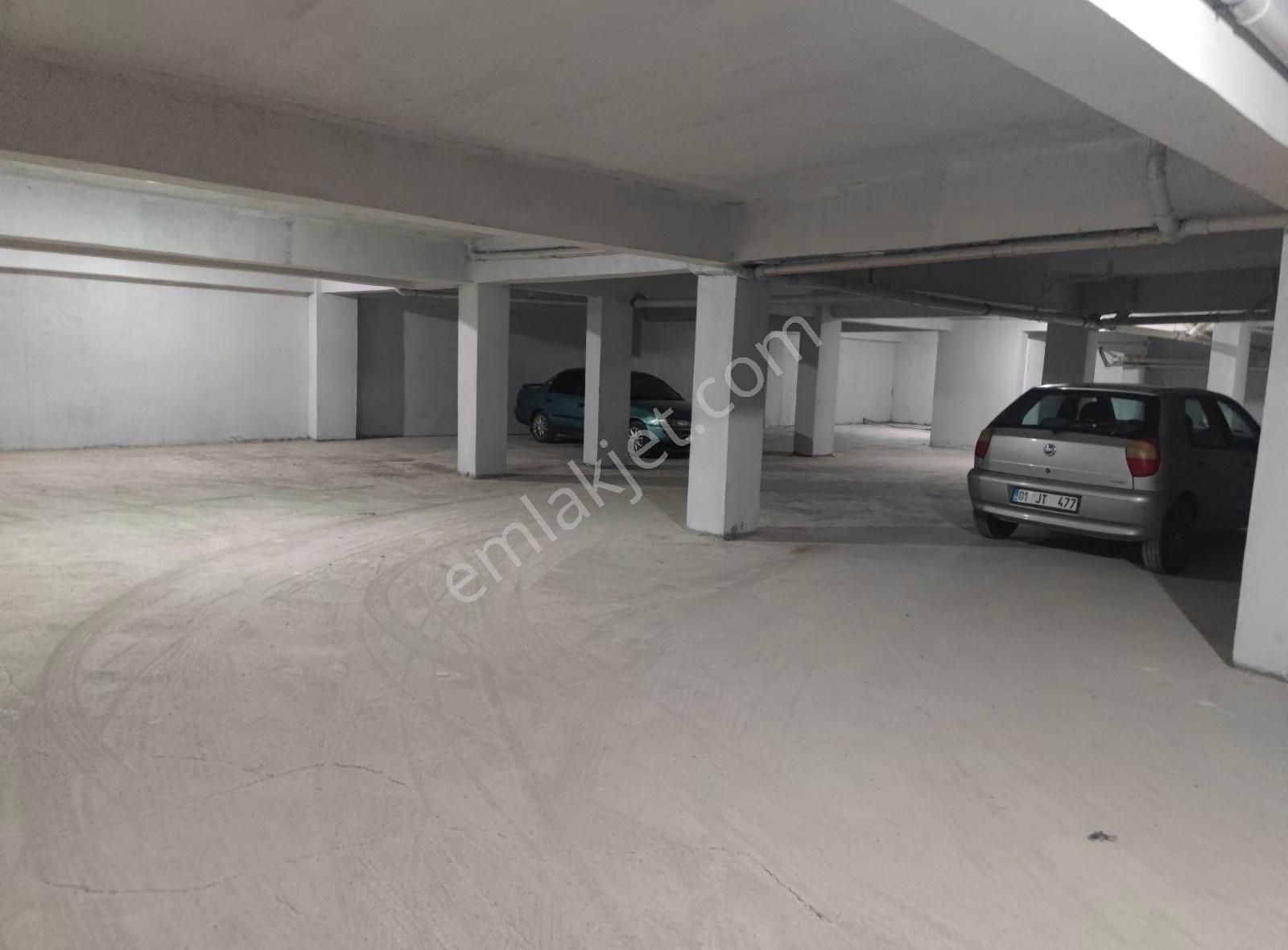 Kilis Merkez Ebulüle Kiralık Daire Pusula Emlak'tan Eski Hastane Karşısı 130m2 Geniş 2+1 Arakat