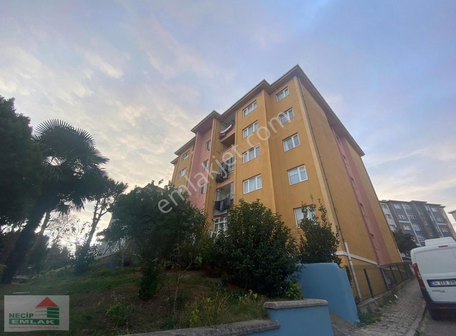 Pendik Çınardere Satılık Daire Necip Emlak Tan Satılık 2+1 Daire