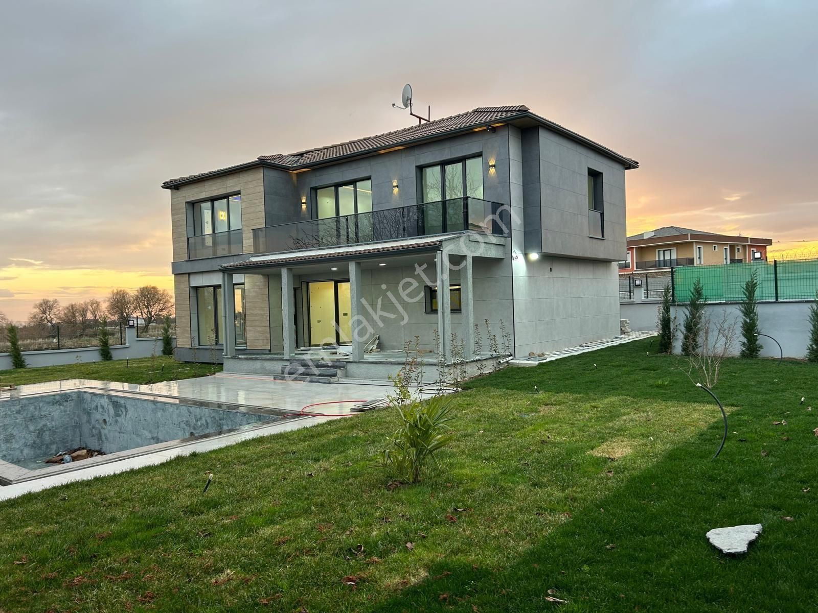 Silivri Ortaköy Satılık Villa Kendini Seven Bu Villayı Alsın