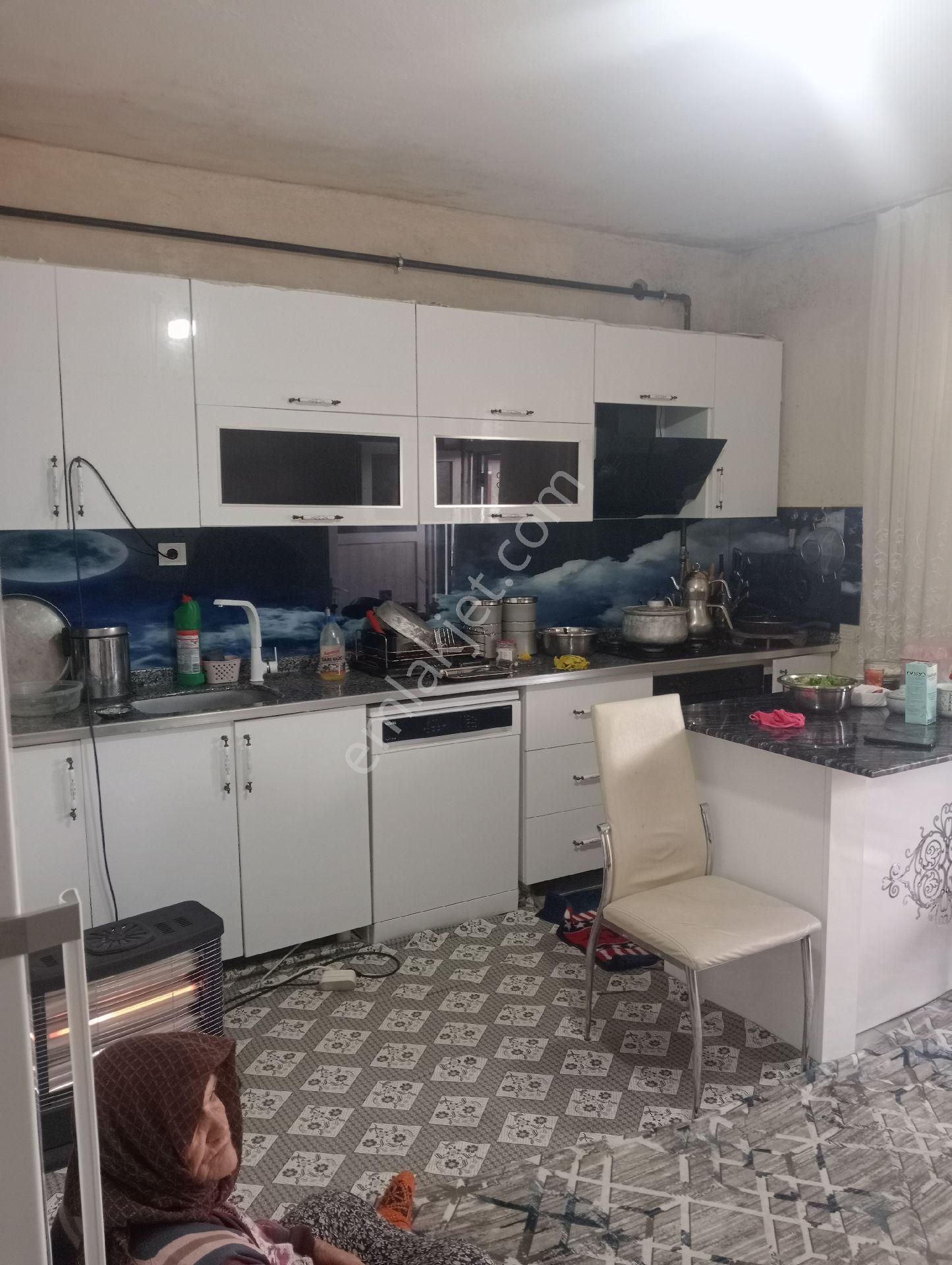 Iğdır Merkez Söğütlü Satılık Daire Dolu Emlak'tan Satılık 2 Katlı Villa Tipi Ev