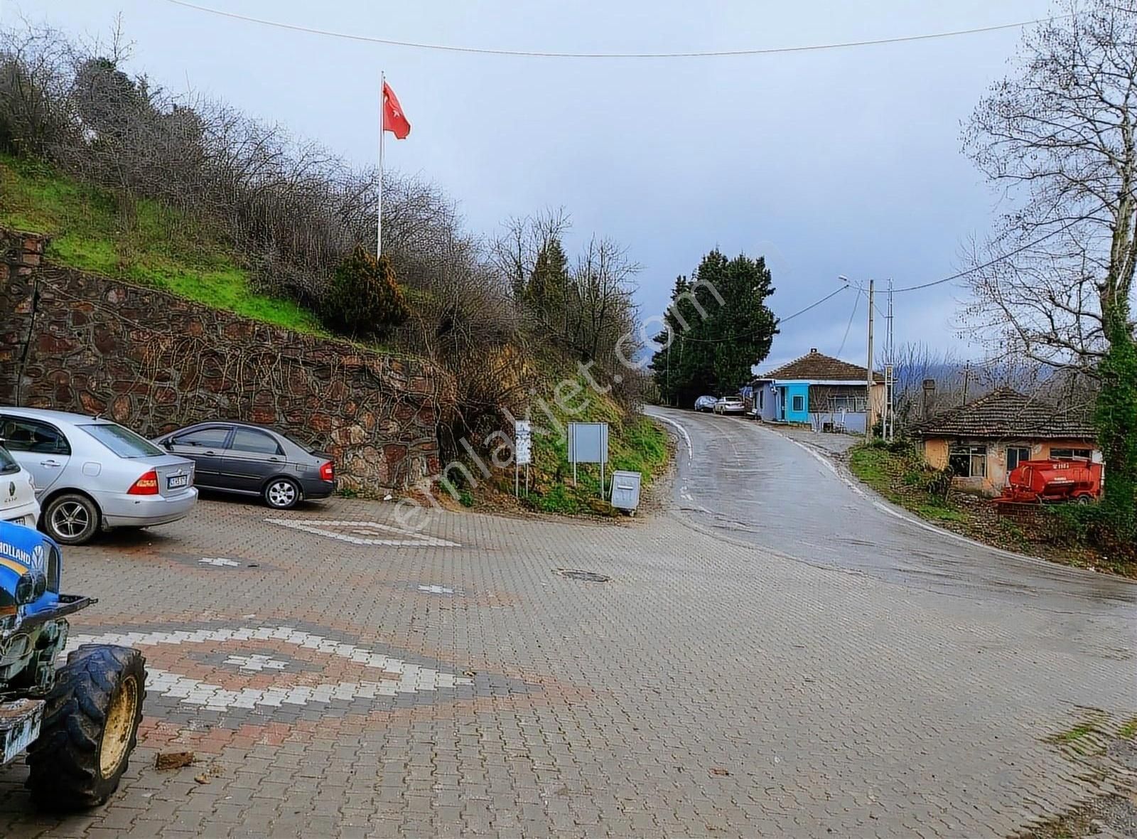 Karamürsel Karaahmetli Satılık Villa İmarlı Karamürsel Karaahmetli'de Muhteşem İmarlı Arsa Detay Açıklamada