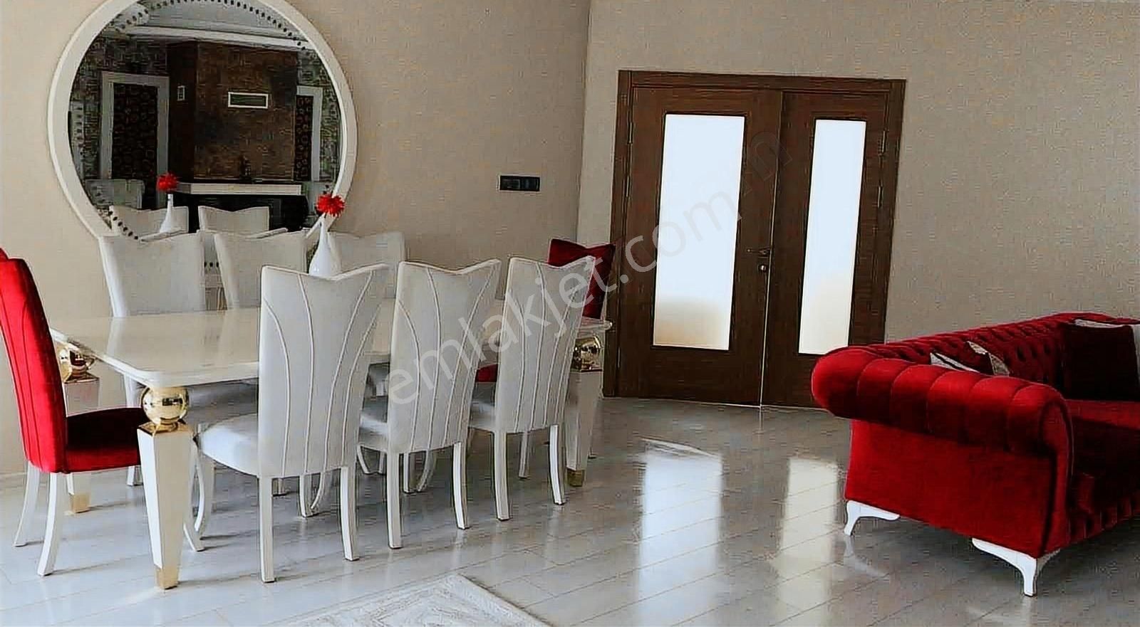 Çiğli Aydınlıkevler Satılık Villa Villax'dan Çiğli Aydınlık Evlerde Satılık 8+2 Müstakil Villa