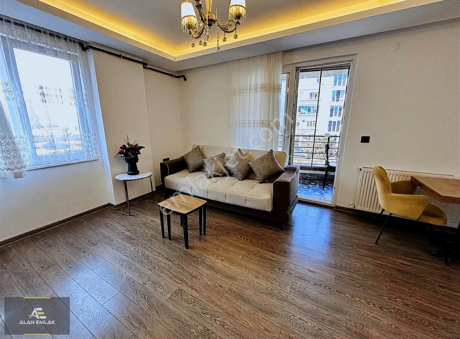 Atakum Yenimahalle Kiralık Daire Alan Emlak; Mükemmel Konum 1. Kat, Ara Kat Eşyalı, Cam Balkonlu,