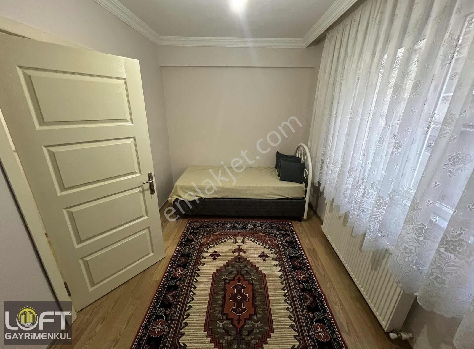 Kütahya Merkez Gaybiefendi Kiralık Daire Loft Gayrimenkul'den Merkezde Kiralık Eşyalı 1+1 Daire