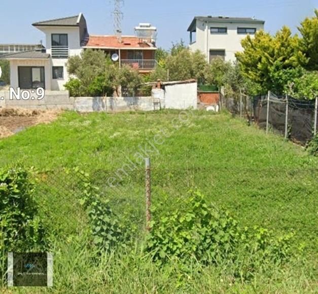 Urla İçmeler Satılık Villa İmarlı Urla İçmeler 262m2 Denize 220 Metre Mesafede 15/30 İmarlı Arsa