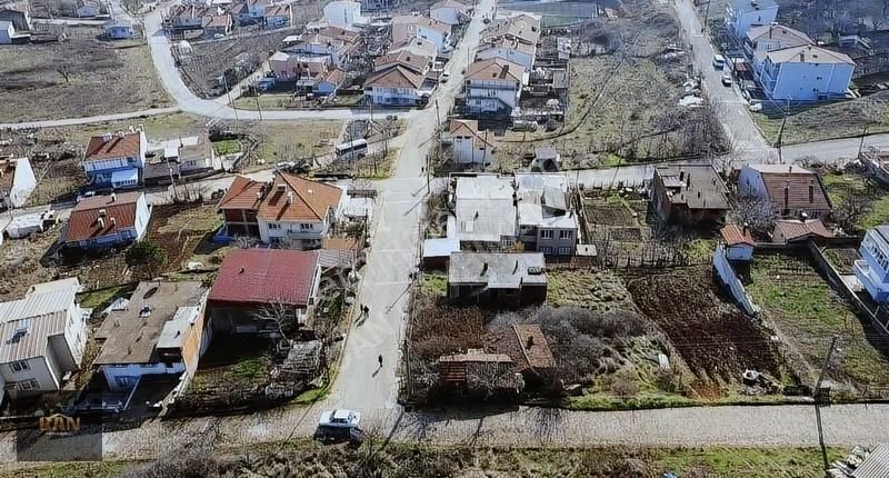 Çan Osmanefendi Satılık Konut İmarlı İçerisinde Bina Bulunan Mükemmel Konumda Arsa