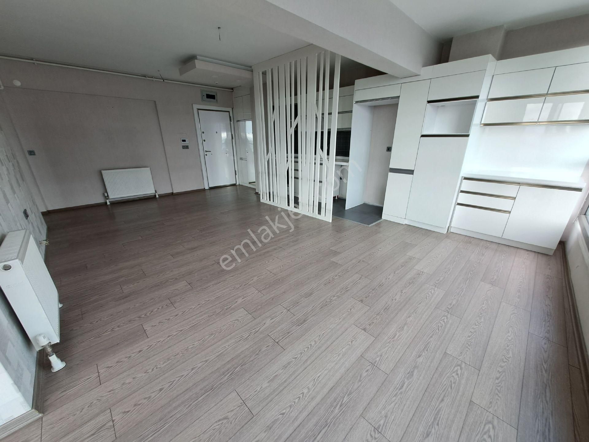 Etimesgut Şehit Osman Avcı Satılık Daire Eryaman Akın 688 Sitesi Satılık 2+1 Daire