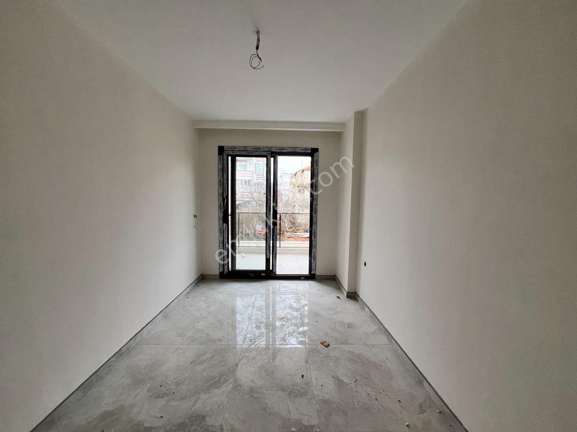 Seferihisar Merkez’de Konforlu Ve Modern 1+1 Daire - Görsel 10