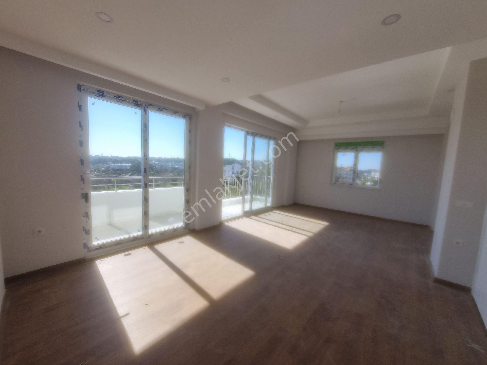 Manavgat Sarılar Mah Satılık Sıfır 5+1